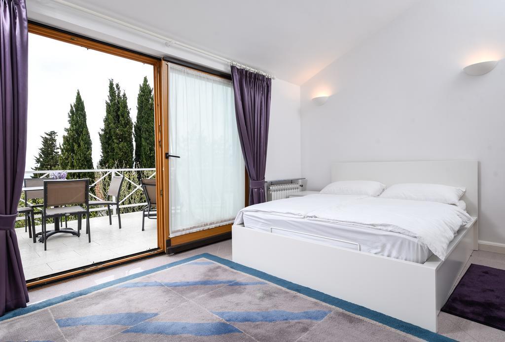 Apartmani Alice Njivice Extérieur photo